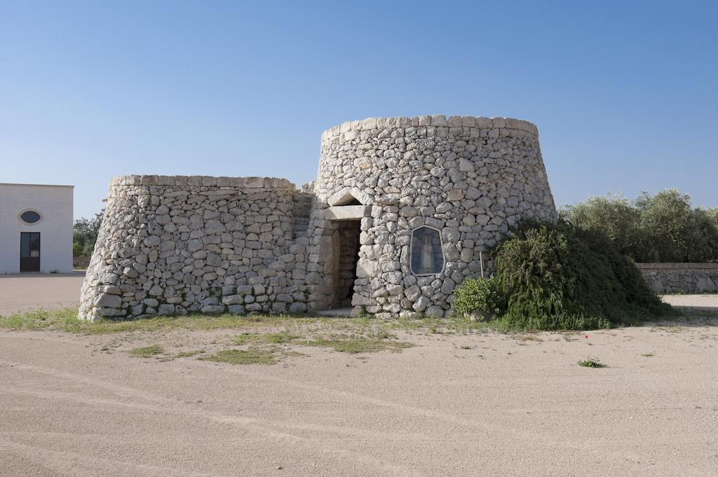 Furnirussi Tenuta Carpignano Salentino Buitenkant foto